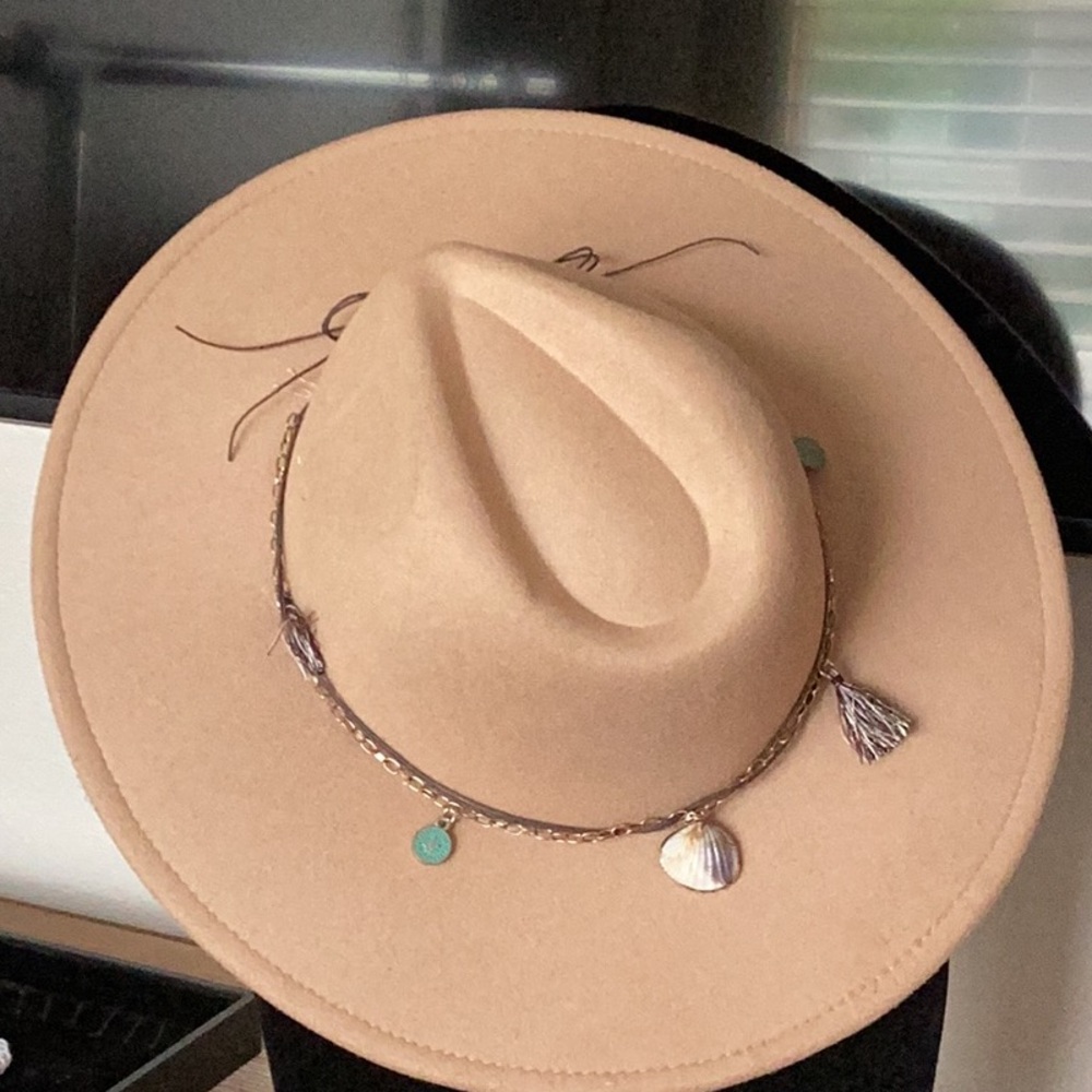 Tan Style Hat with Decorative Band NWOT